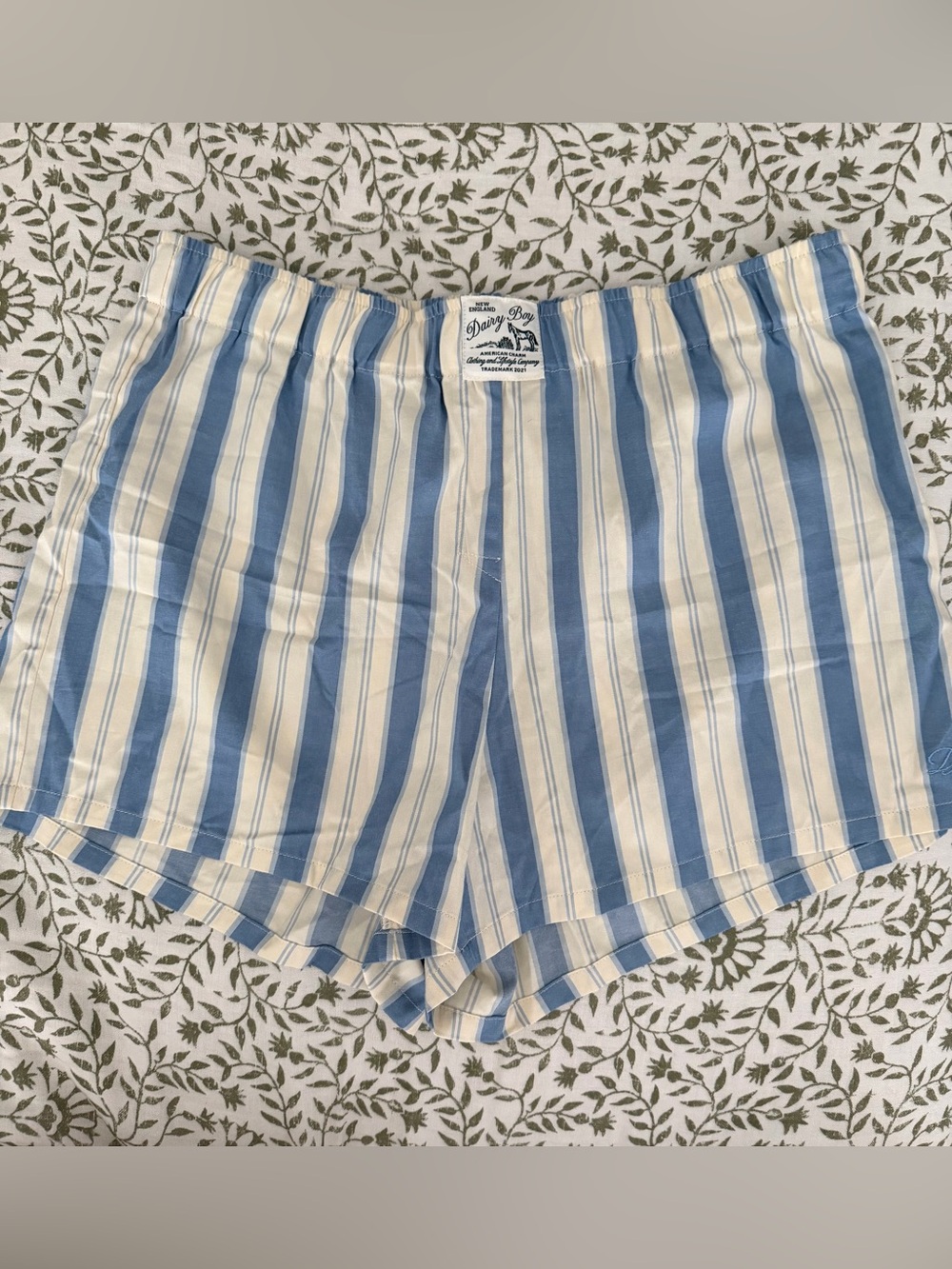 Dairy Boy Blue White Striped Boxer Shorts L/XL Cotton Lounge Shorts. NWOT